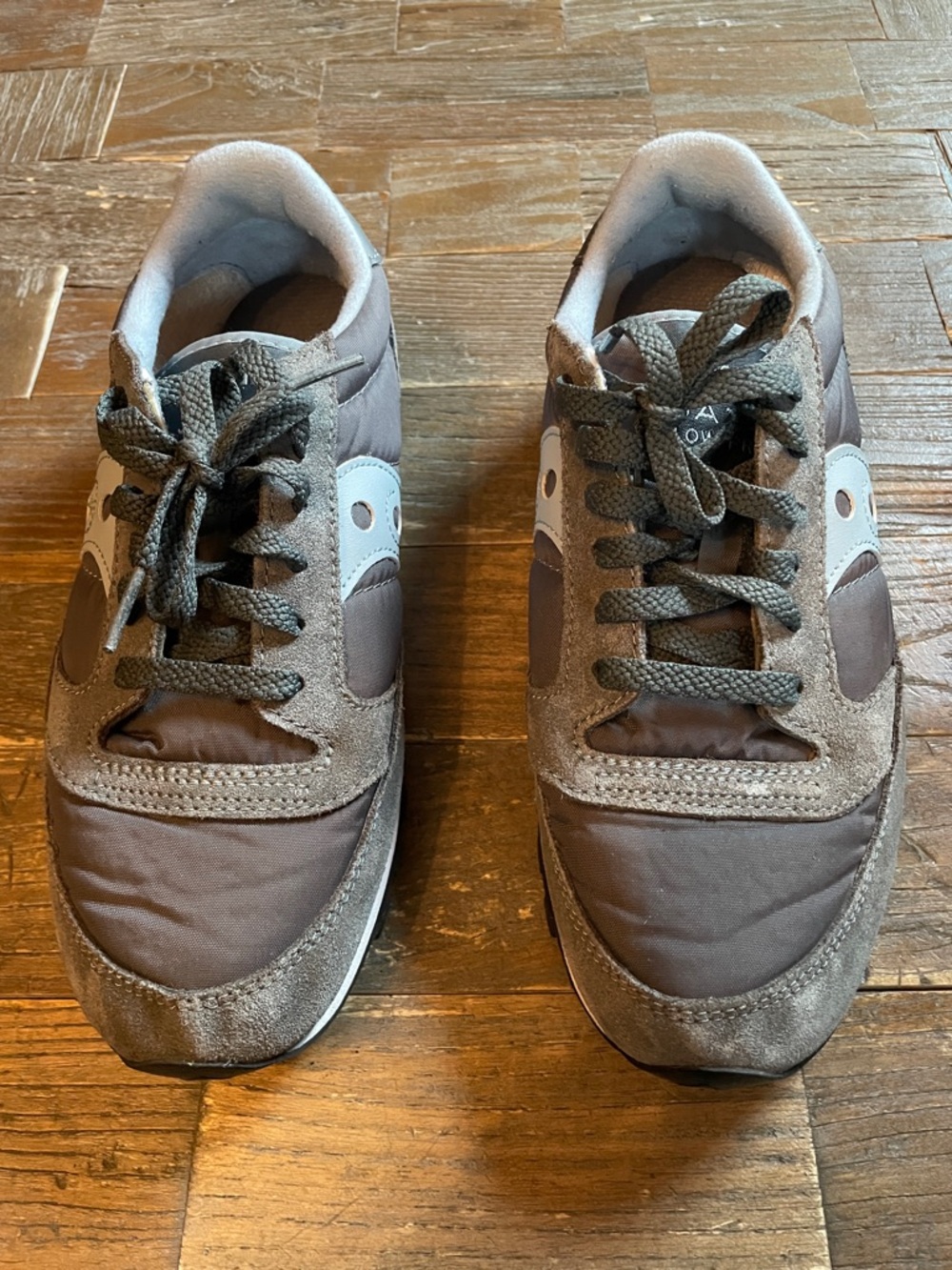Saucony Jazz Low Pro Sneaker - Picture 2 of 12